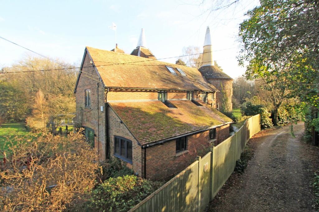 Main image of property: The Slade, Lamberhurst, TN3
