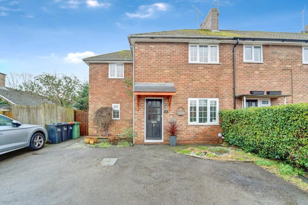 Main image of property: Mansell Close, Shenley Church End