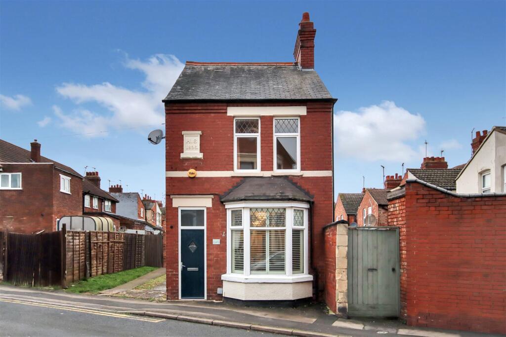 Main image of property: Windmill Road, Rushden