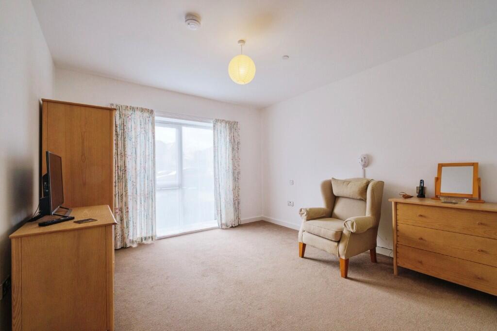 St. Edmunds Way, CB22 photo 2