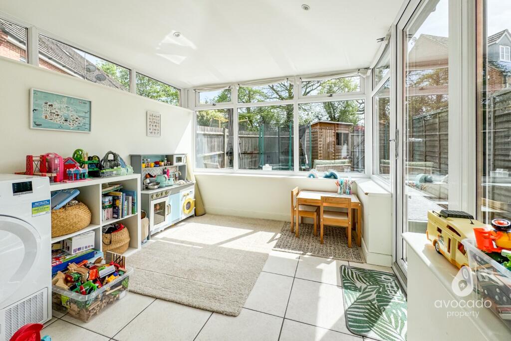 House in Arborfield - View 3