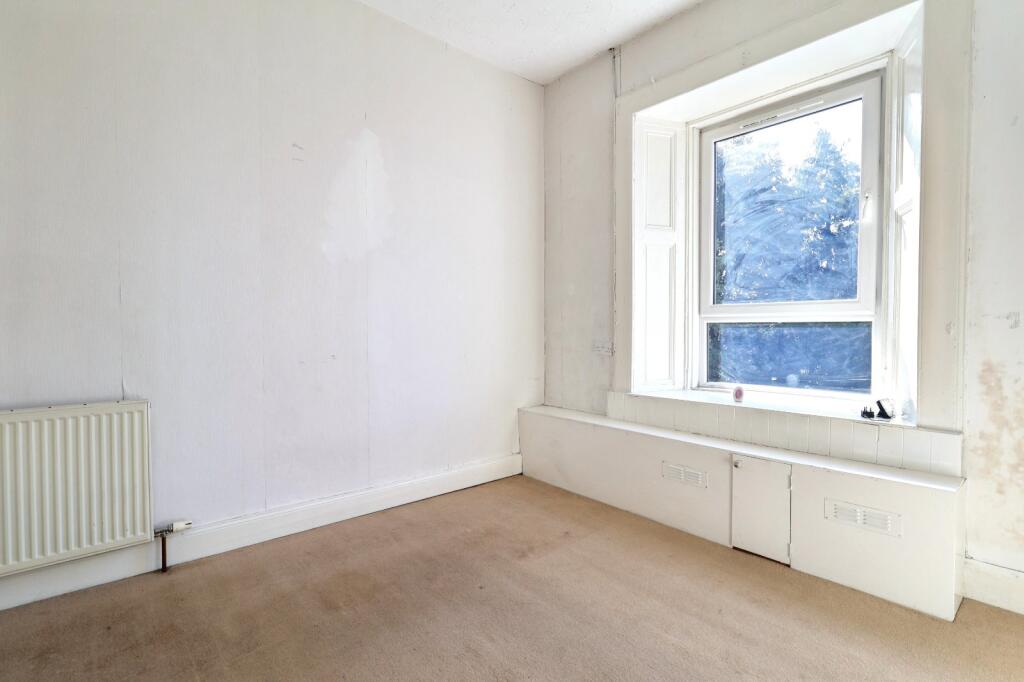 Apartment in Paisley - More