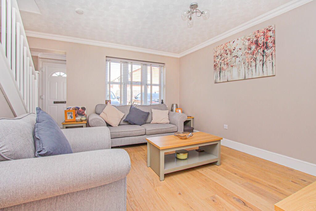 Garrow Close, Irthlingborough photo 4