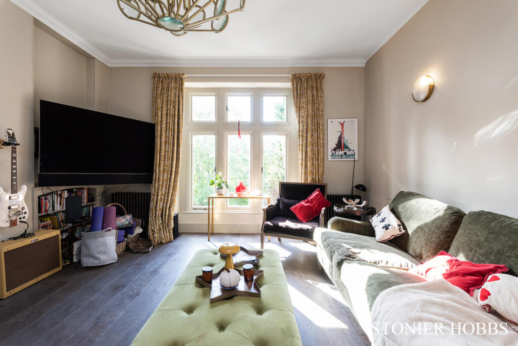 House in Bath - More
