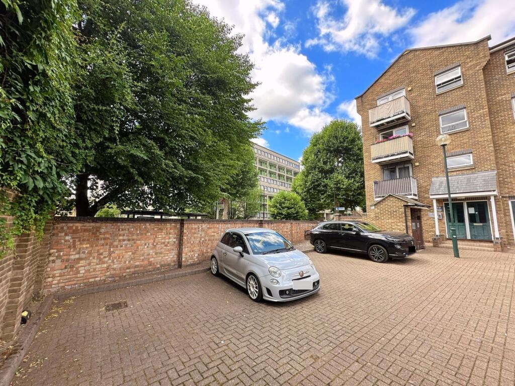 Property photo 8