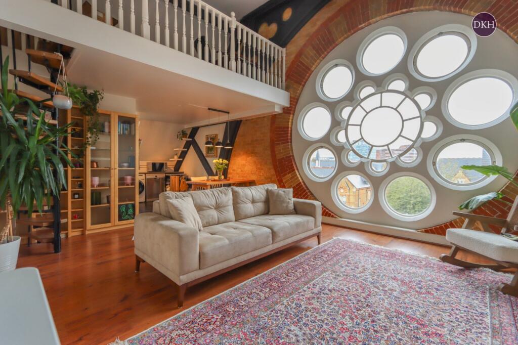 Main image of property: Elizabeth House, Exeter Close