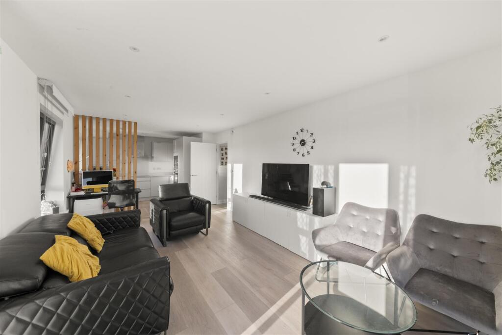 Main image of property: Victoria Road, Ruislip