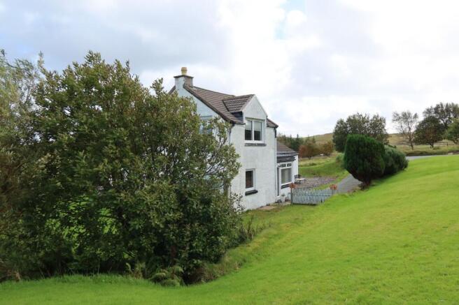 LEALT FALLS HOUSE