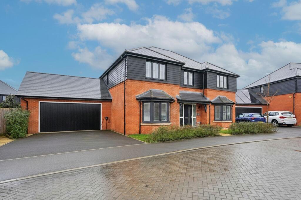 Main image of property: Cowslip Road, Wantage, OX12