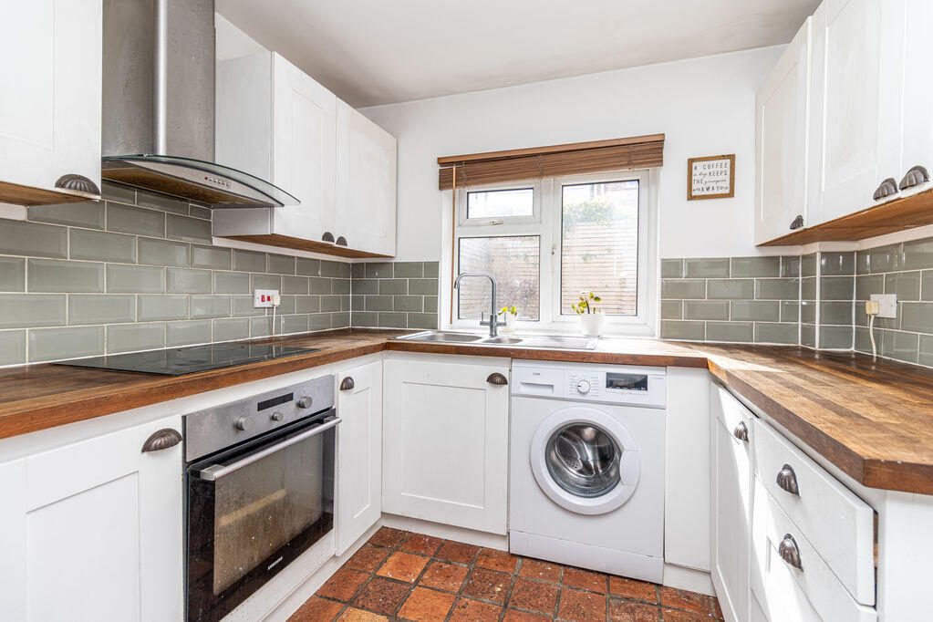 Ward Road, Eastney - More