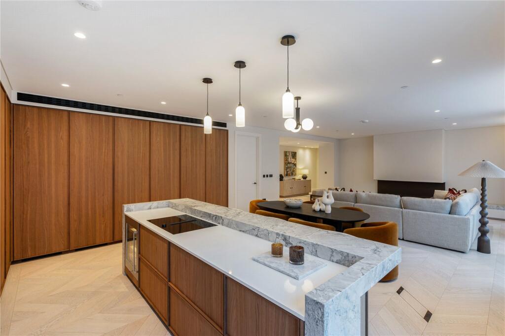 Apartment in London - More