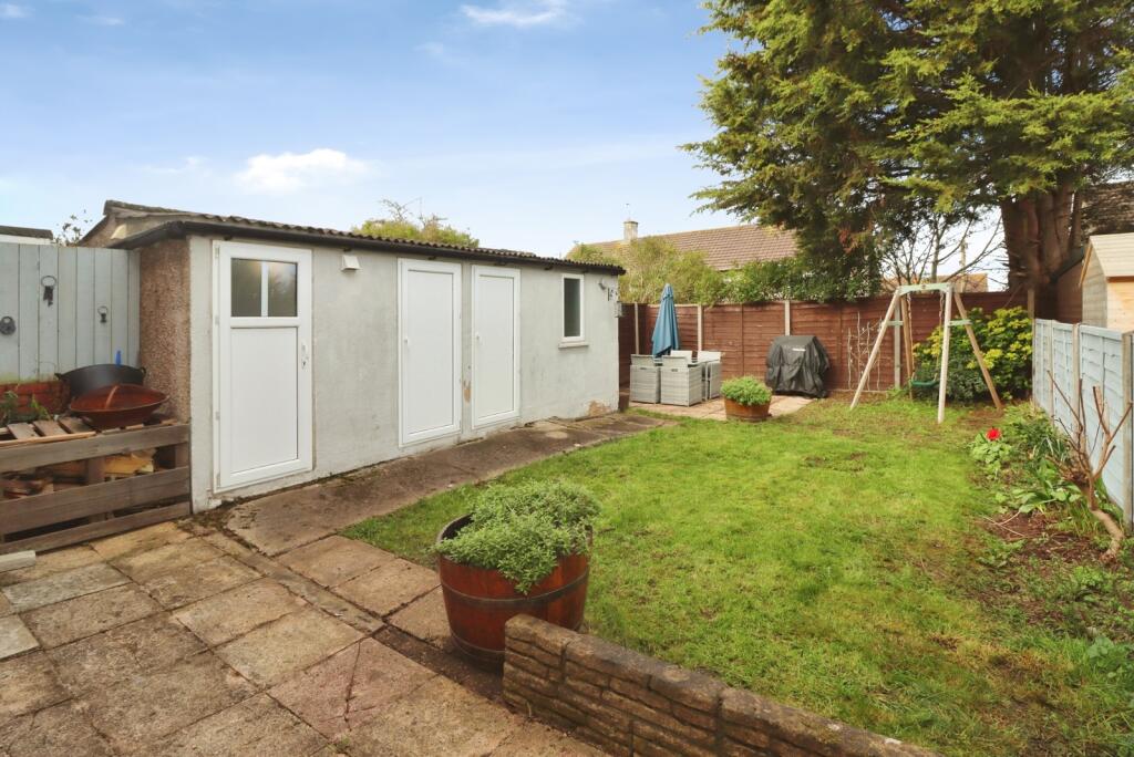 Commonfield Road, Bristol, Somerset, BS11 photo 4