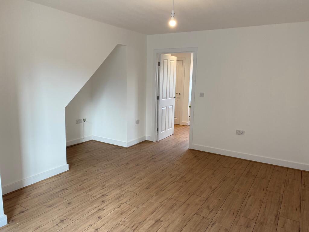 House in Peterborough - View 4
