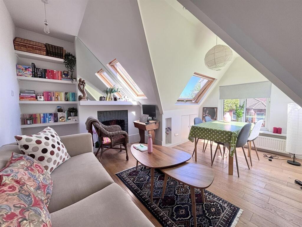 Main image of property: Walm Lane, Willesden Green, NW2