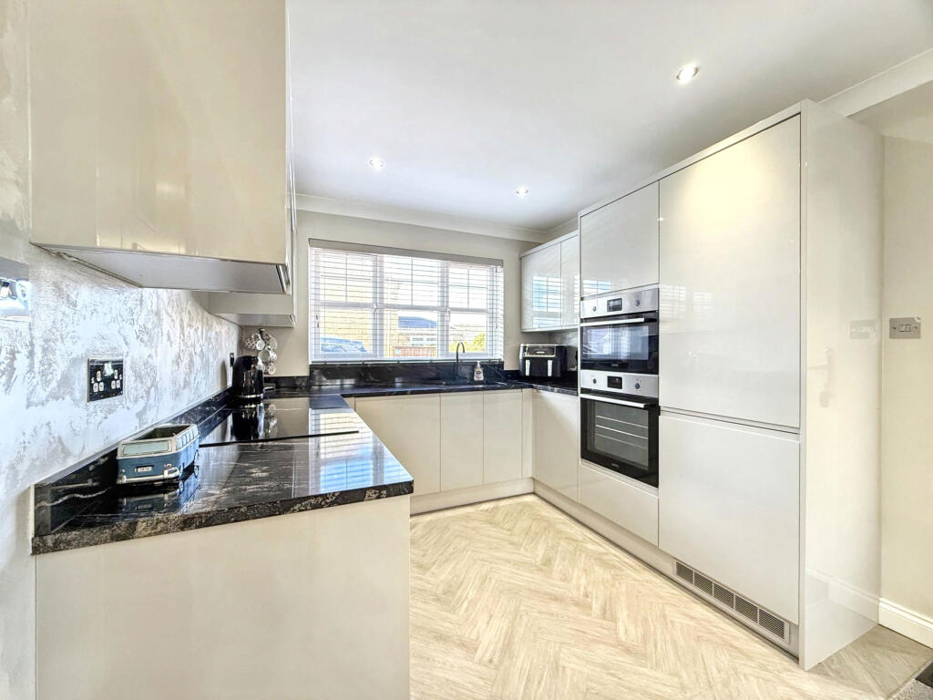 House in Peterlee, Shotton Durham Way, County Durham - View 5