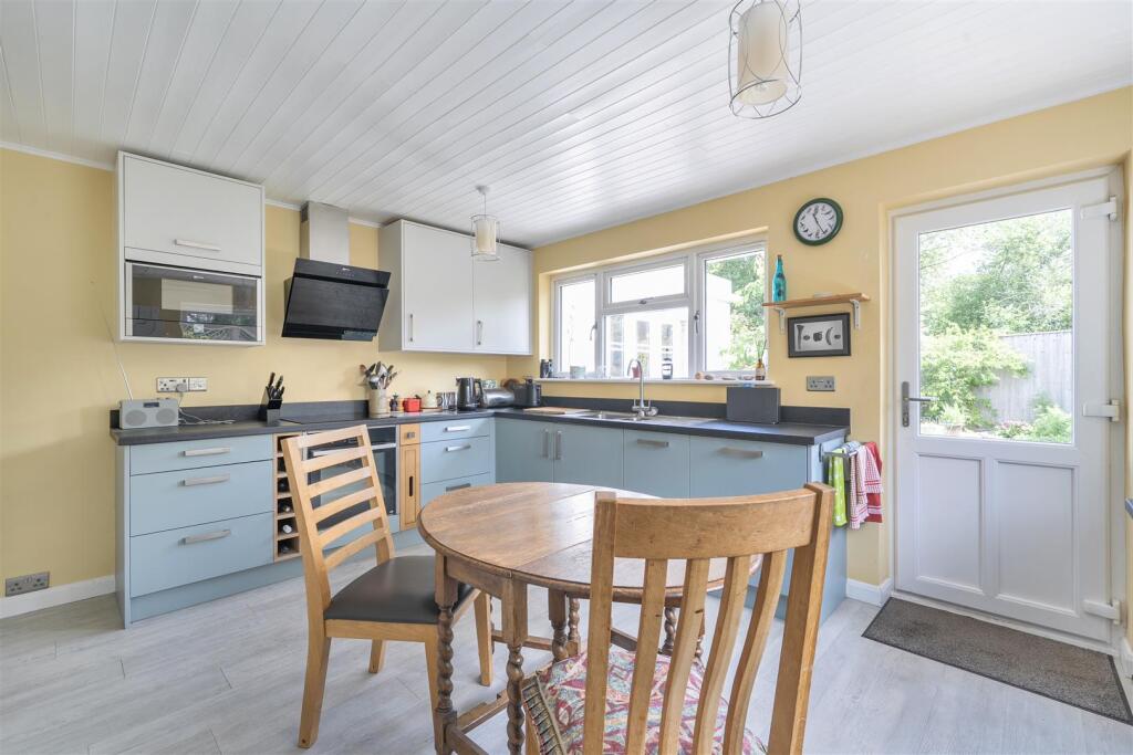 House in Exeter, Topsham - View 3