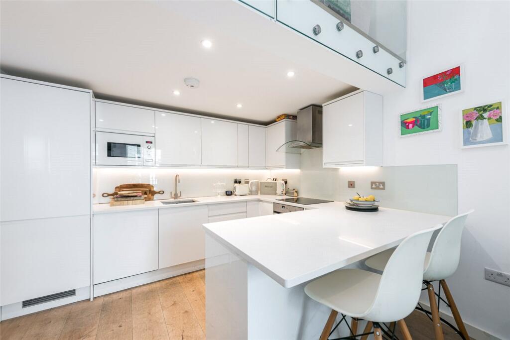 House in London - More