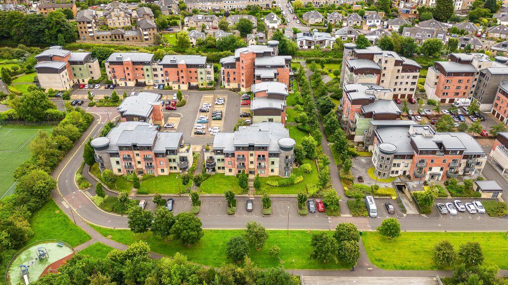 Main image of property: 6/10 Meggetland View, Edinburgh, EH14 1XT