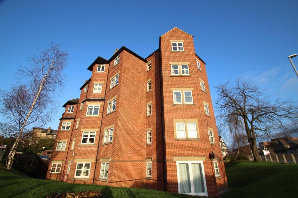 Main image of property: Falkland Mount, Leeds, West Yorkshire, UK, LS17