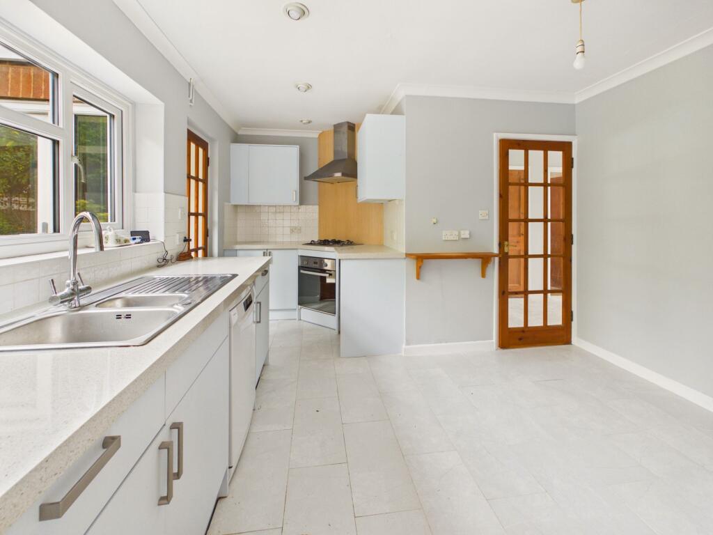Townlands Road, Wadhurst, TN5 photo 4
