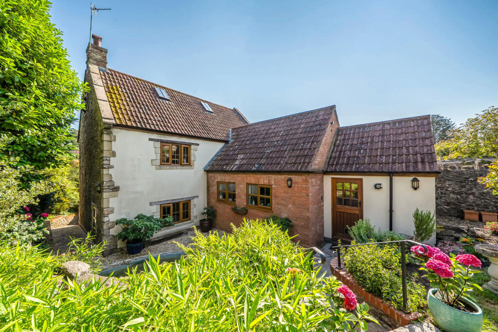 House in Croscombe, Somerset - View 2