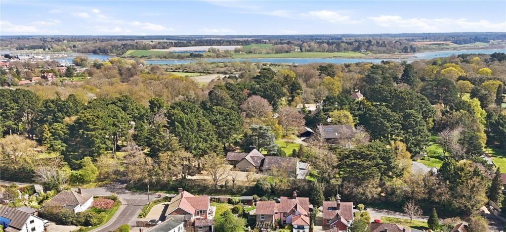 Main image of property: Broomheath, Woodbridge, Suffolk, IP12