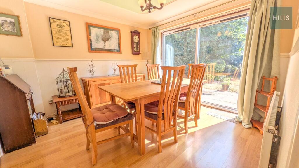 House in Worcester - View 4