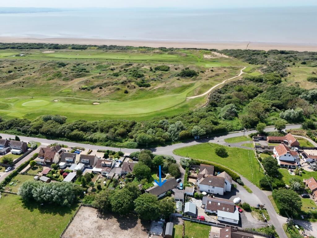Hurn Lane, Berrow, Burnham-on-Sea, Somerset, TA8 photo 3