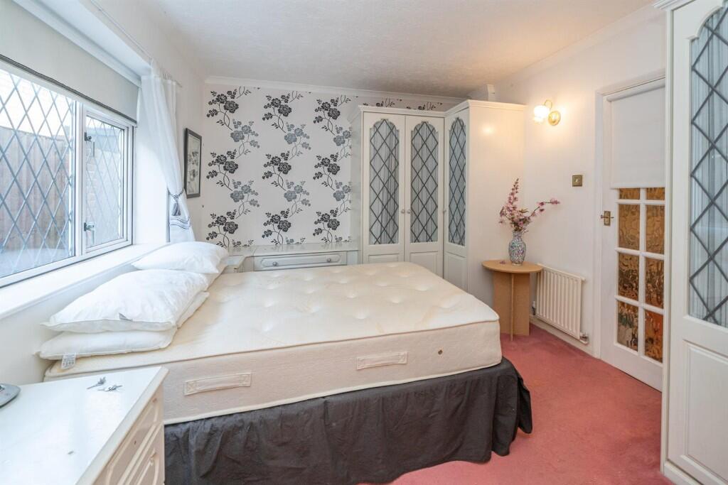 Georgewood Road, Hemel Hempstead, Hertfordshire, HP3 8AL – další