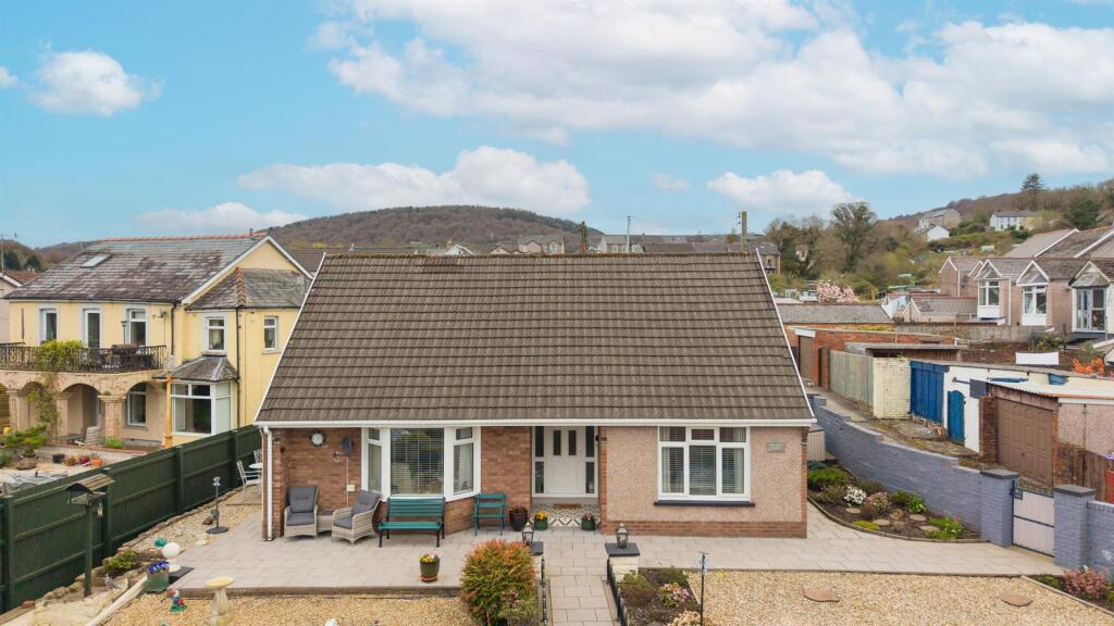 Main image of property: Mount Pleasant, Pontnewynydd, Pontypool