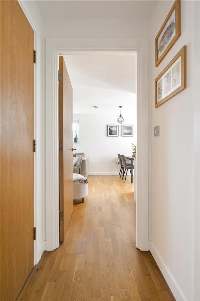 Apartment in London, Chingford Green, Chingford - More