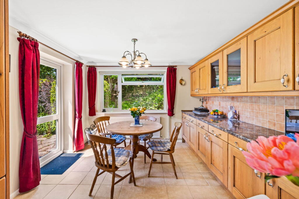 House in Lewes, Fletching Common, Newick - View 4