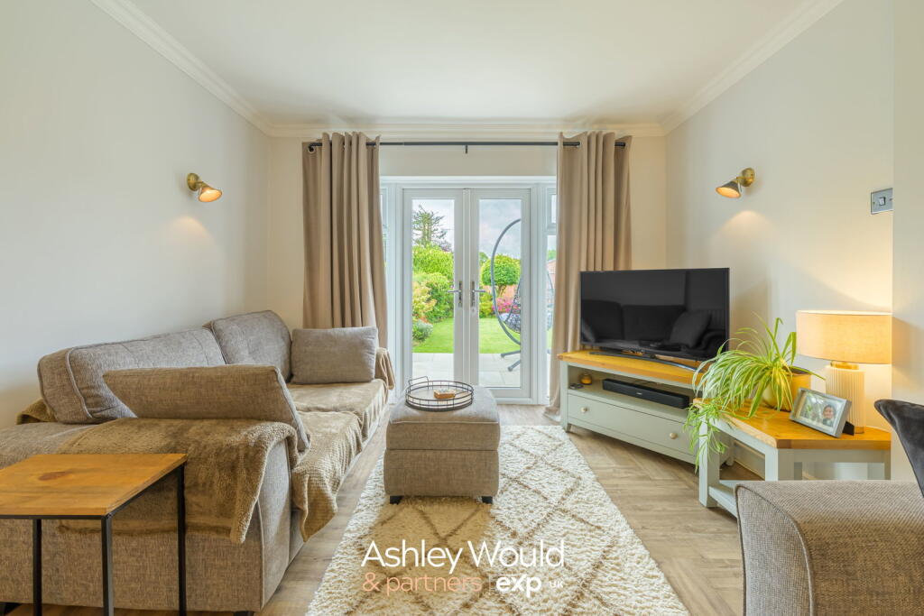 House in Dudley, West Midlands - View 5