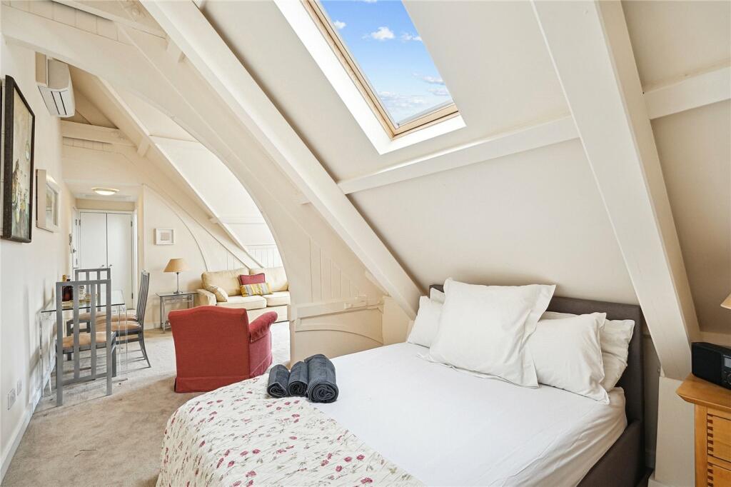 Main image of property: Walton Street, London, SW3
