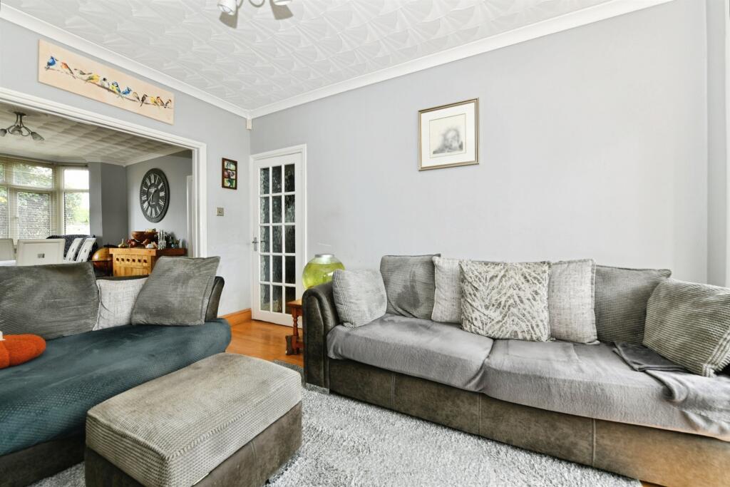House in Bristol, Horfield - More