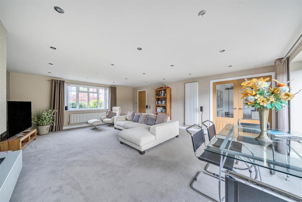 House in Dorchester, Dorset - View 5