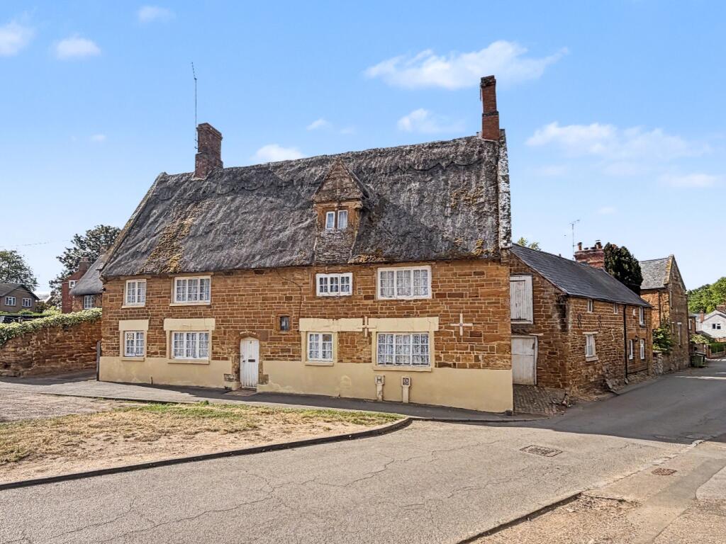 Main image of property: Homestead, 2 Mill Road, Kislingbury, NN7 4BB