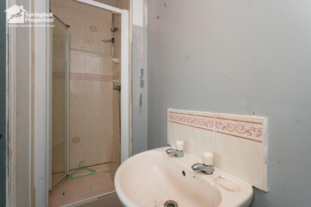 Additional image 11 of Hopefield Way, Bradford, West Yorkshire