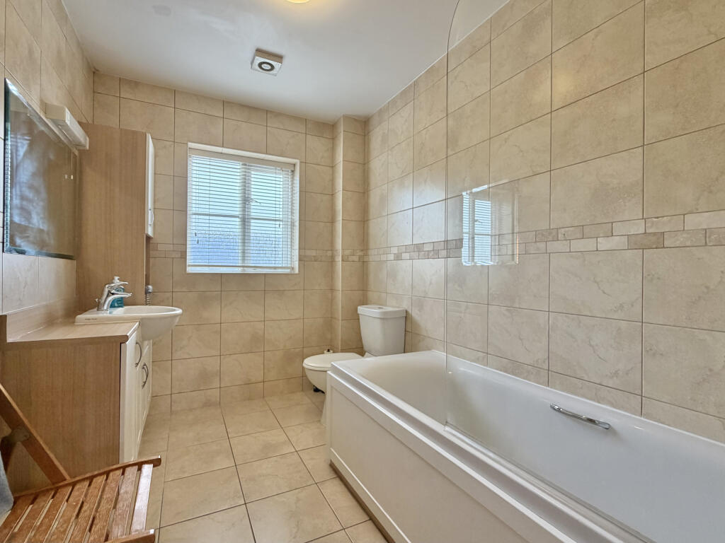 Caversham Close, Christow, Exeter - More