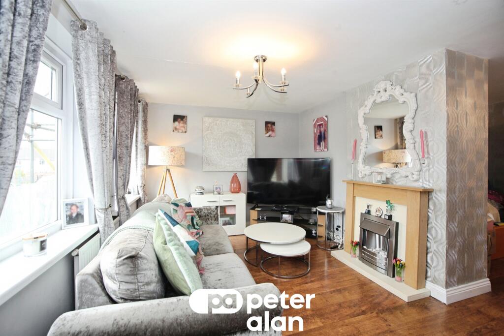 House in Pontllanfraith, Caerphilly - View 4