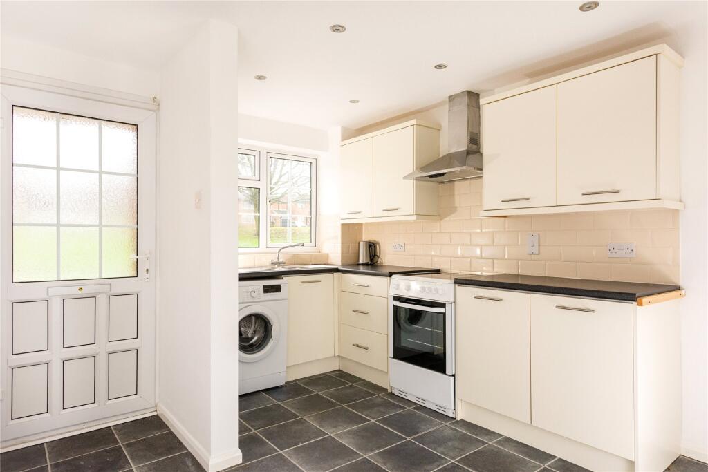 House in North Crawley, City of Milton Keynes - View 3