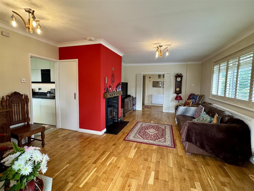 Loop Road, Beachley, Chepstow photo 4