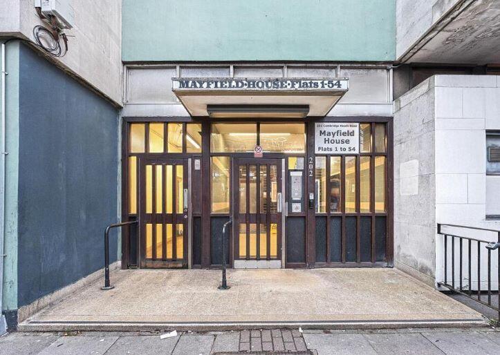 Apartment in London, Bethnal Green - More