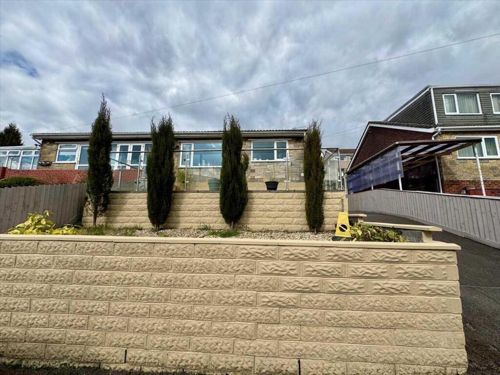 House in Llwyncelyn, Porth - View 5
