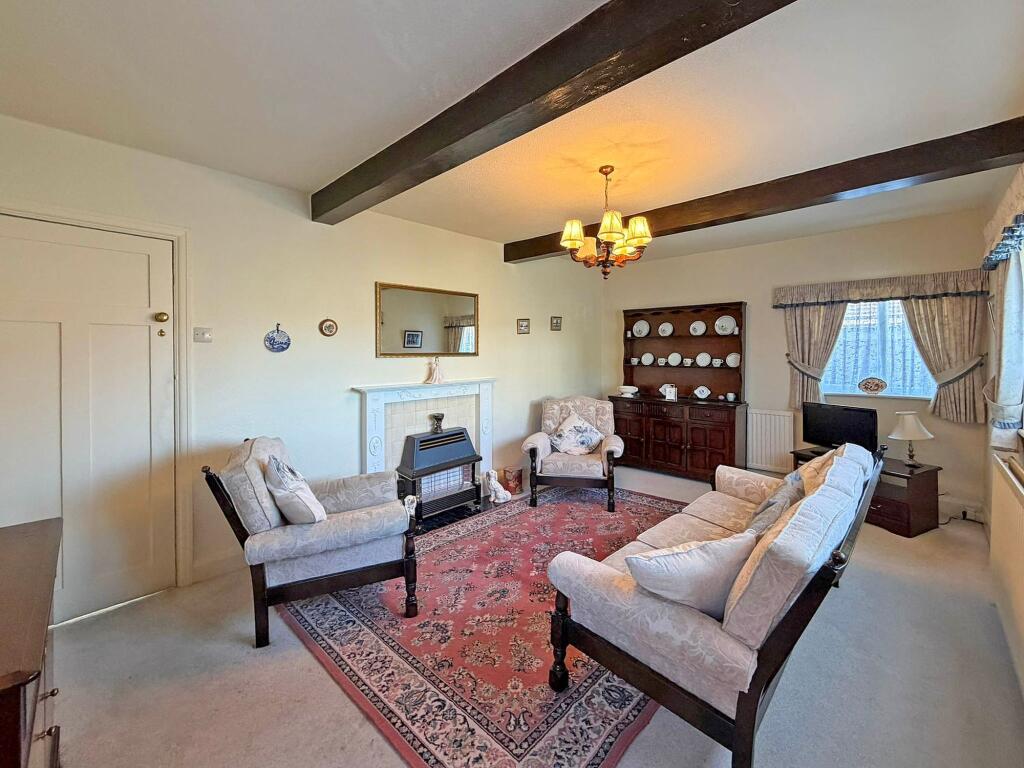 House in Wolverhampton, West Midlands - View 2
