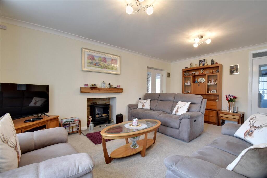 Cromwell Drive, Morton on Swale, Northallerton, North Yorkshire, DL7 photo 2