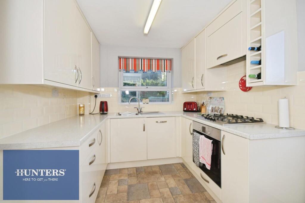 House in Chesterfield, Derbyshire - View 5