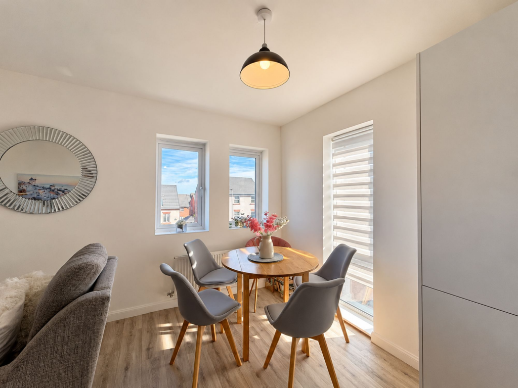 Apartment in Sefton, Blowick - View 5