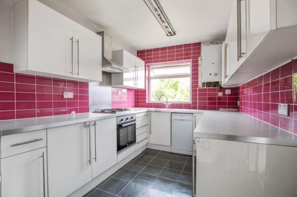 Upton Road South, Bexley, DA5 1QR photo 2