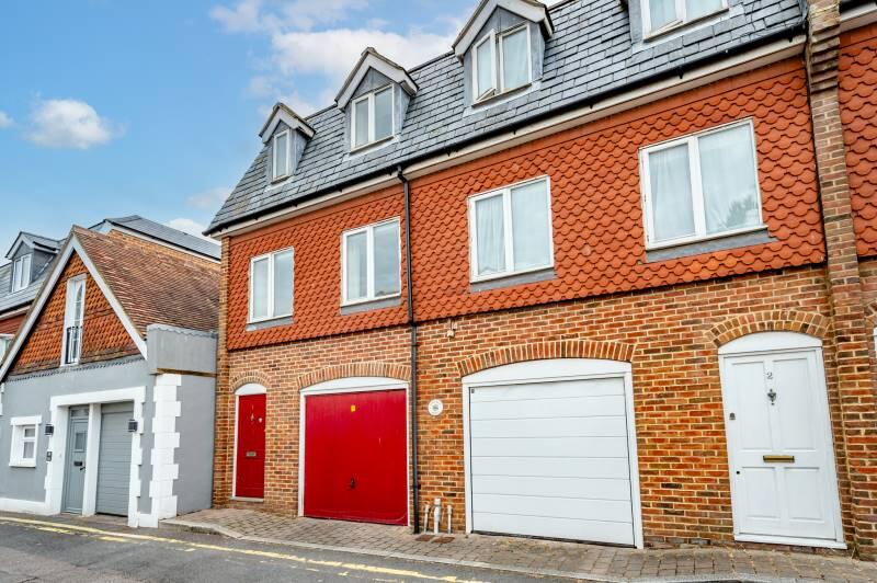 Main image of property: Chelsea Mews, Lushington Lane, Eastbourne, East Sussex, BN21